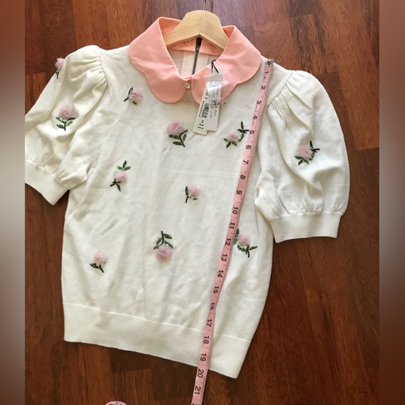 NWT Alice + Olivia Chase Puff Sleeve Floral Embroidery Collar Pullover Sweater M - Picture 13 of 16